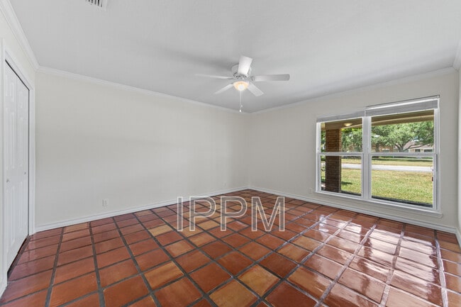 Building Photo - 5618 Ben Hogan Cir