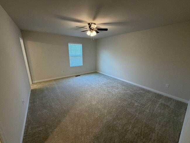 Building Photo - Modern Two-Story Townhome with Open Floor Plan and Garage