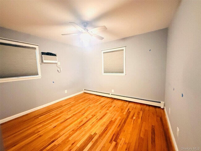 Building Photo - 137 Willard Ave