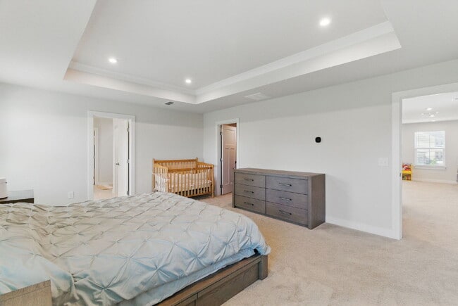 Building Photo - Luxury 5-Bed, 4-Bath Greenville Home in Amenity-Packed Riverstone!