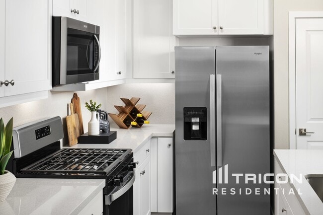 Building Photo - 36417 Creer Ct