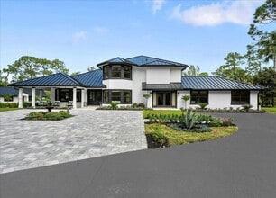 Building Photo - 13849 Deer Creek Dr