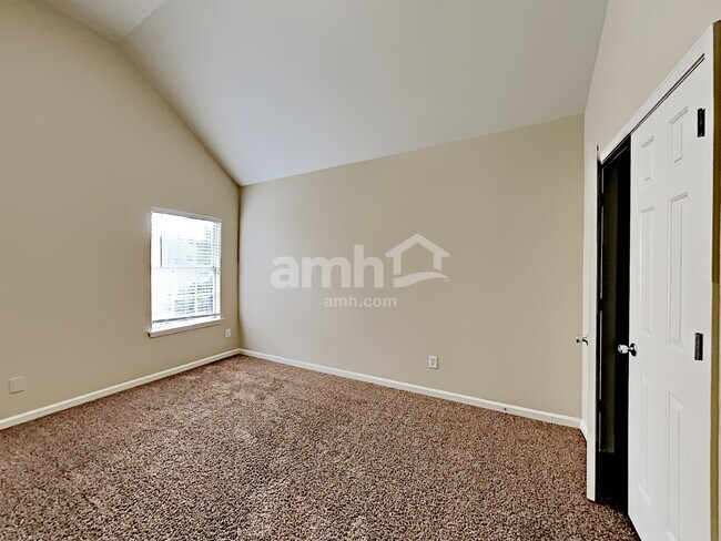 Building Photo - 1710 Tuftstown Ct