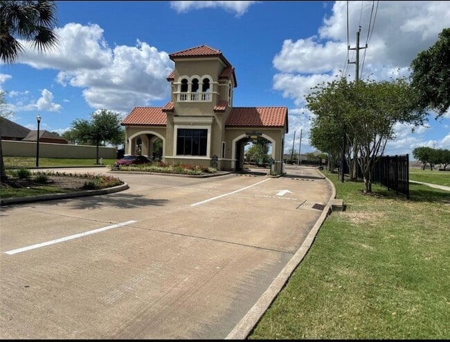 Building Photo - 60 Indian Wells Dr