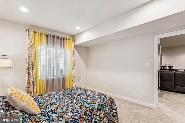 Building Photo - 42023 Spring Air Dr
