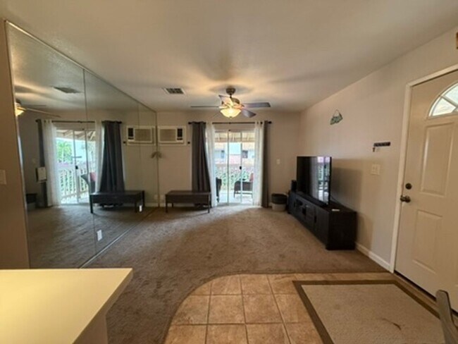 Building Photo - PARTLY FURNISHED PET Friendly $2900/month ...