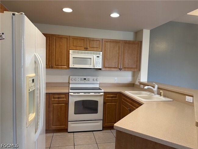 Building Photo - 3957 Pomodoro Cir