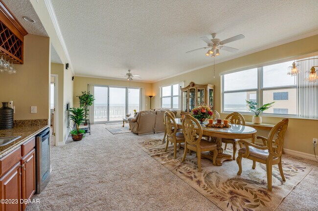 Building Photo - 3801 S Atlantic Ave