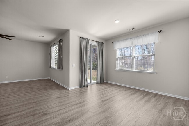 Building Photo - 84 Woodford Reserve Dr