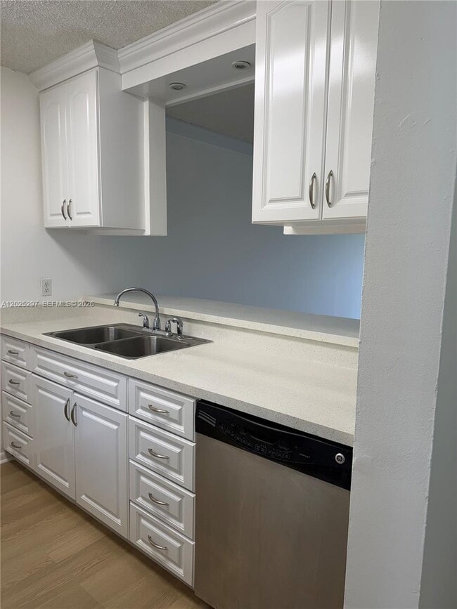 Building Photo - 8560 N Sherman Cir