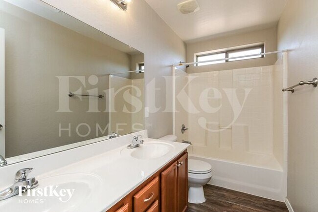 Building Photo - 10813 E Verbina Ln