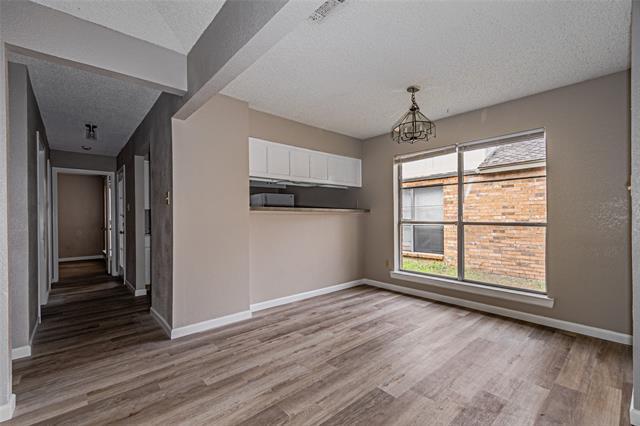 Building Photo - 2324 Summer Pl Dr