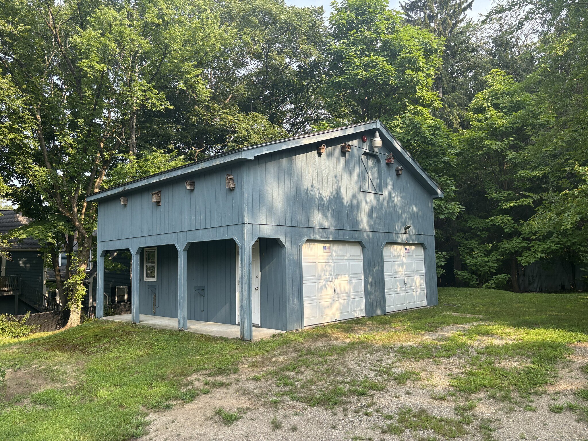 Building Photo - 56 Warner St