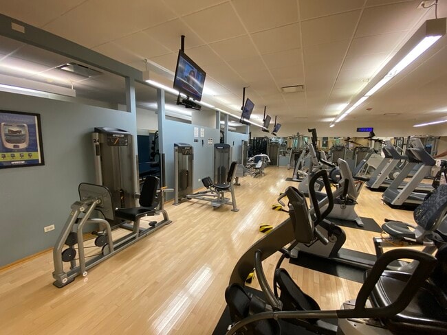 Building Photo - 505 N Lake Shore Dr