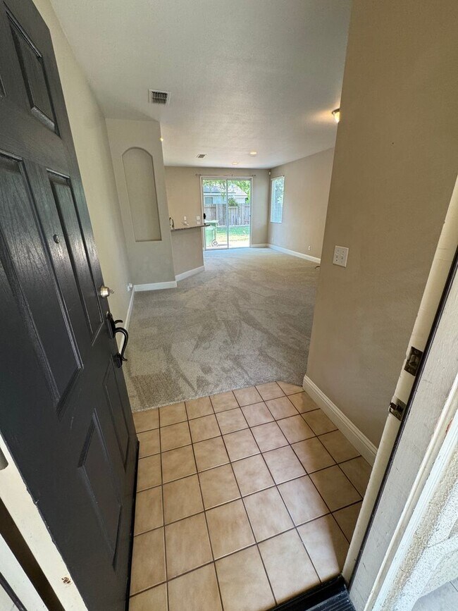 Building Photo - 2500 Babson Dr