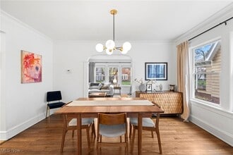 Building Photo - 3478 Northcliffe Rd