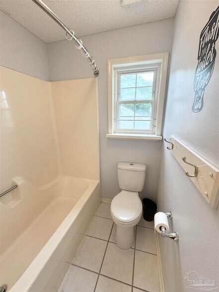 Building Photo - 3019 Keats Dr