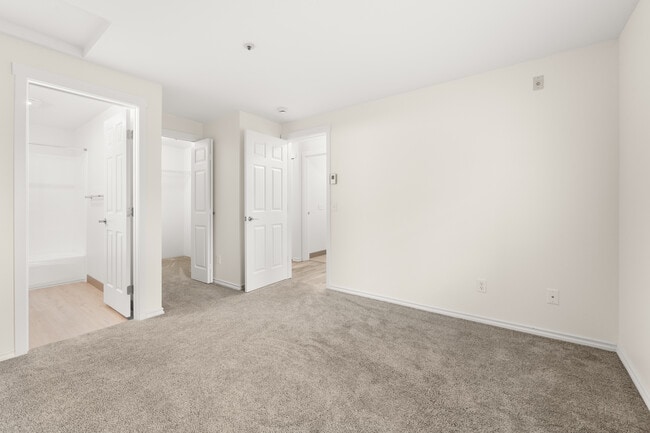 Building Photo - 7453 Newcastle Golf Club Rd