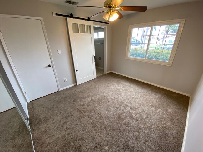 Building Photo - Granite Hills 4 Bedroom Home!