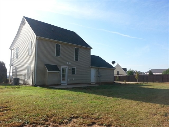 Building Photo - 102 Coral St
