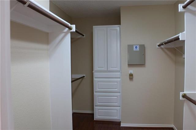 Building Photo - 4428 Buchanan Dr