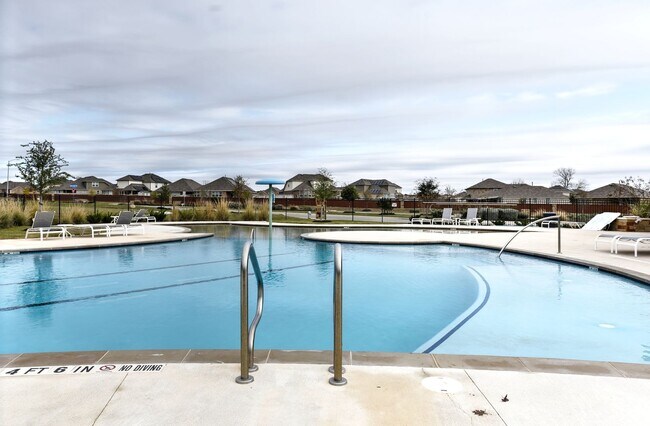 Building Photo - Gorgeous one story home  |  3 bedrooms  |  2 bathrooms  |  Covered Patio  |  2 car garage  |  Dav...