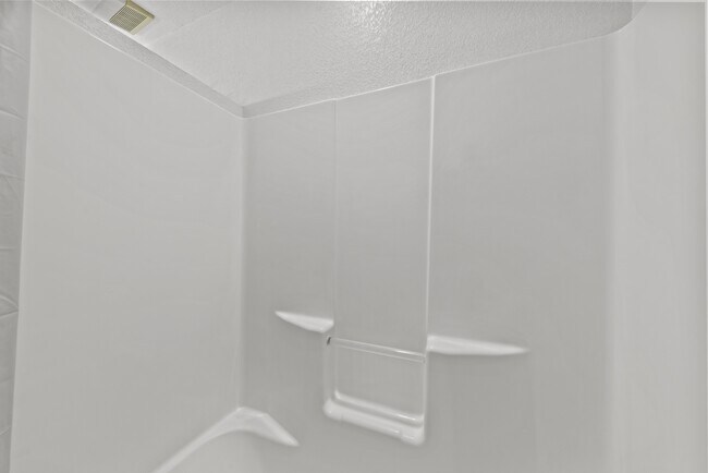 Building Photo - 126 North St