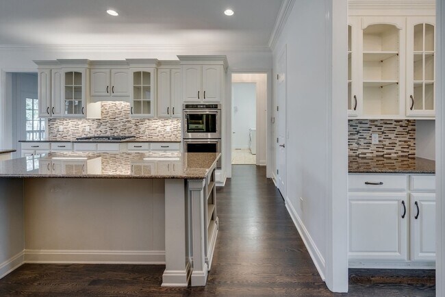 Building Photo - 1449 Willowbrooke Cir