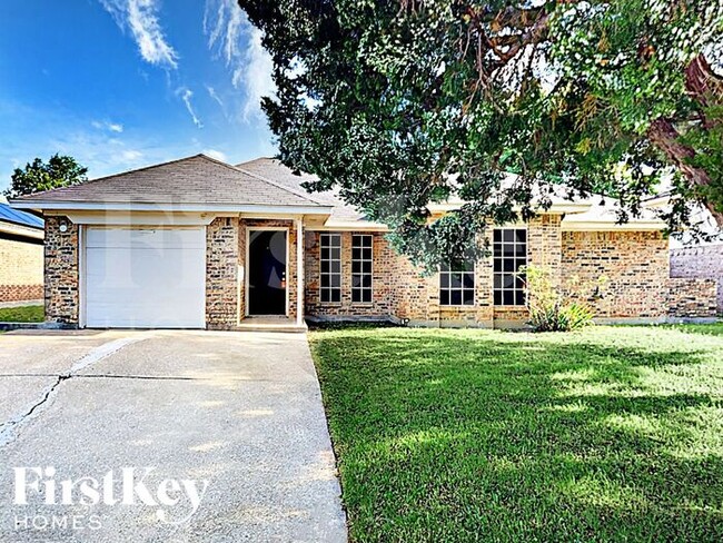 Primary Photo - 503 Benedict Ln