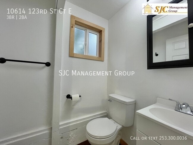 Building Photo - 10614 123rd St Ct E