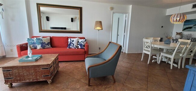 Building Photo - 531 N Ocean Blvd