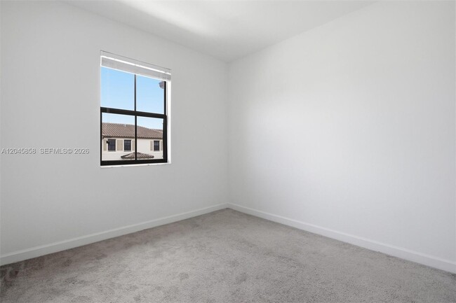 Building Photo - 11833 SW 245 Ter