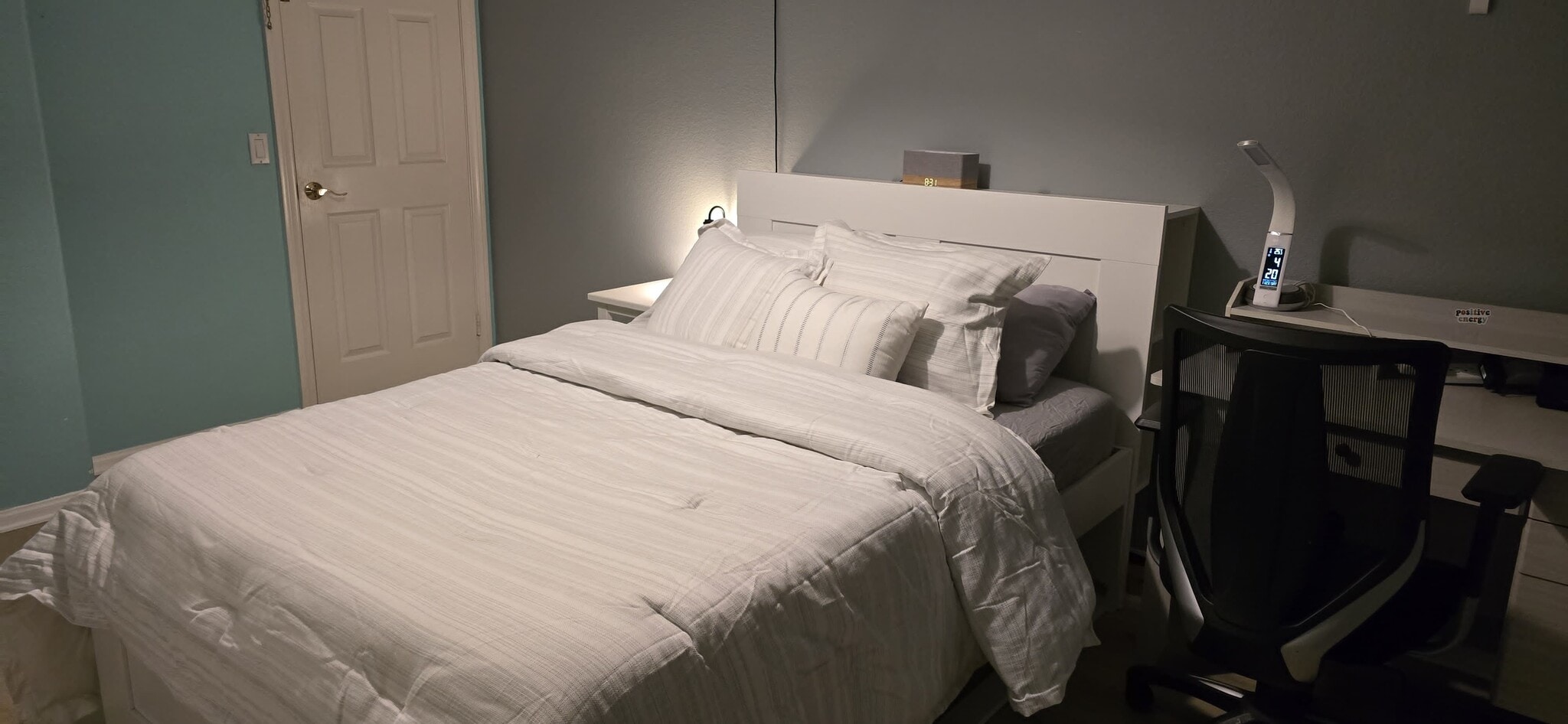 Building Photo - 395 Plaza Calimar