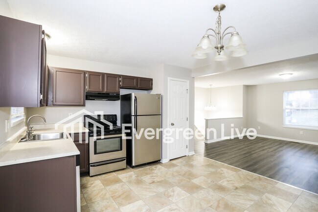 Building Photo - 34 Timberline Ct