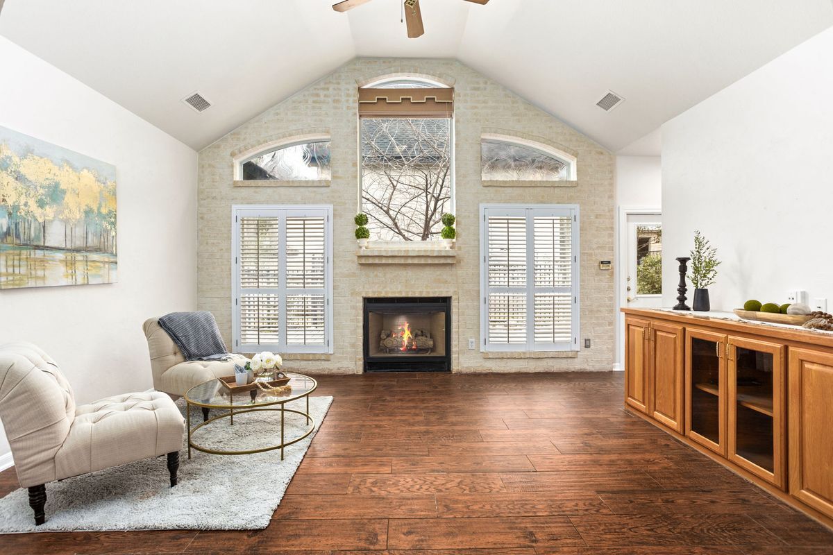 Building Photo - 3411 Nightfall