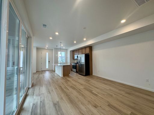 Building Photo - New Build Home for Rent Near Denver International Airport