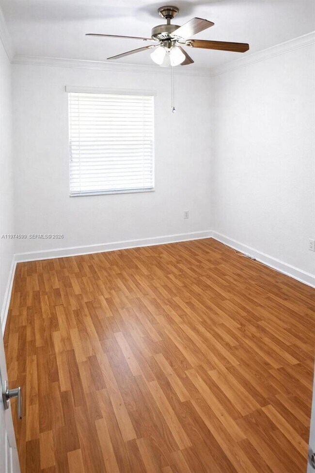 Building Photo - 15029 SW 8th Terrace