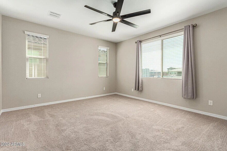 Building Photo - 40915 W Agave Rd