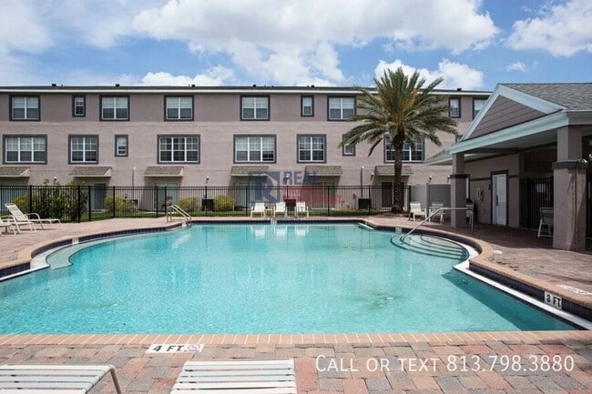 Building Photo - 2522 Lexington Oak Dr