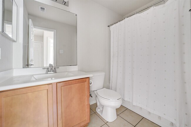 Building Photo - 6419 Calgary Woods Ln