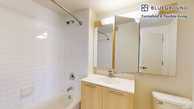 Building Photo - 27 Barker Ave