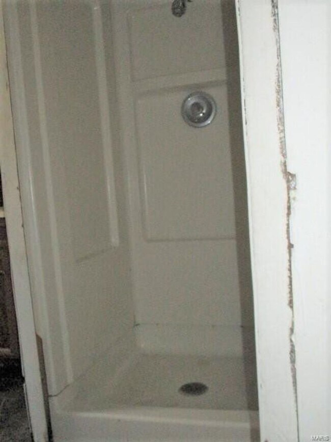 Building Photo - POTOSI - 2 Bedroom Home On 1.1 Acres Close to Town - $599 MONTH / $999 DOWN