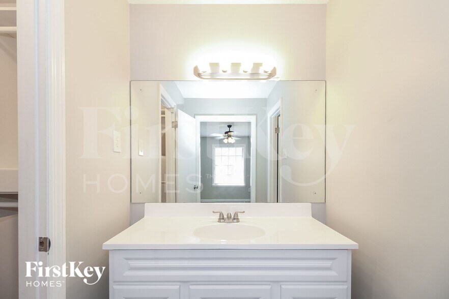 Building Photo - 3007 Wood Thrush Dr