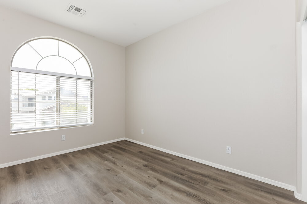 Building Photo - 5334 E Harmony Ave