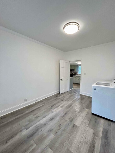 Building Photo - 1404 Fieldcrest Rd