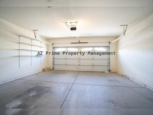 Building Photo - 9461 W Quail Ave