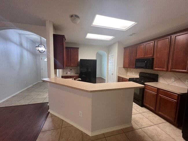 Building Photo - 21723 Chanas Ct