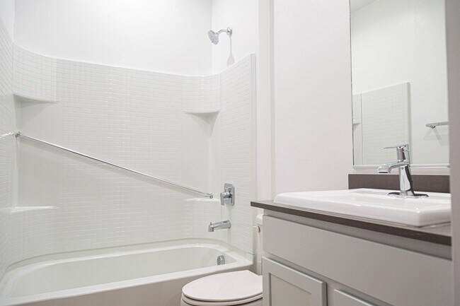 Building Photo - 12746 E Giada Dr