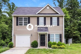 Building Photo - 3 Bedroom Pet-Friendly Home in RURAL HALL, NC with Main Street Renewal