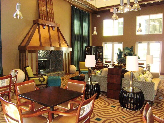 Building Photo - 883 Millbrae Ct